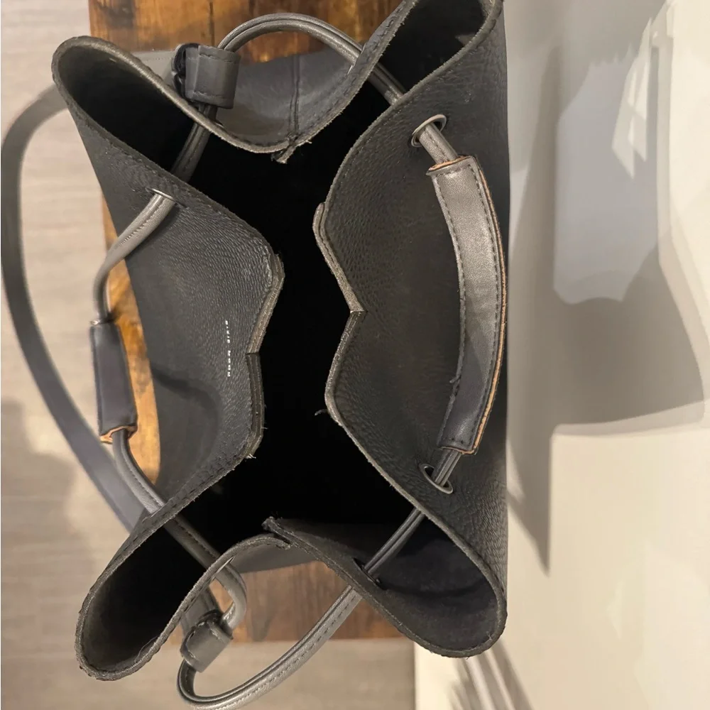 Pixie Mood Black Vegan Leather Bucket Bag - Picture 3 of 3